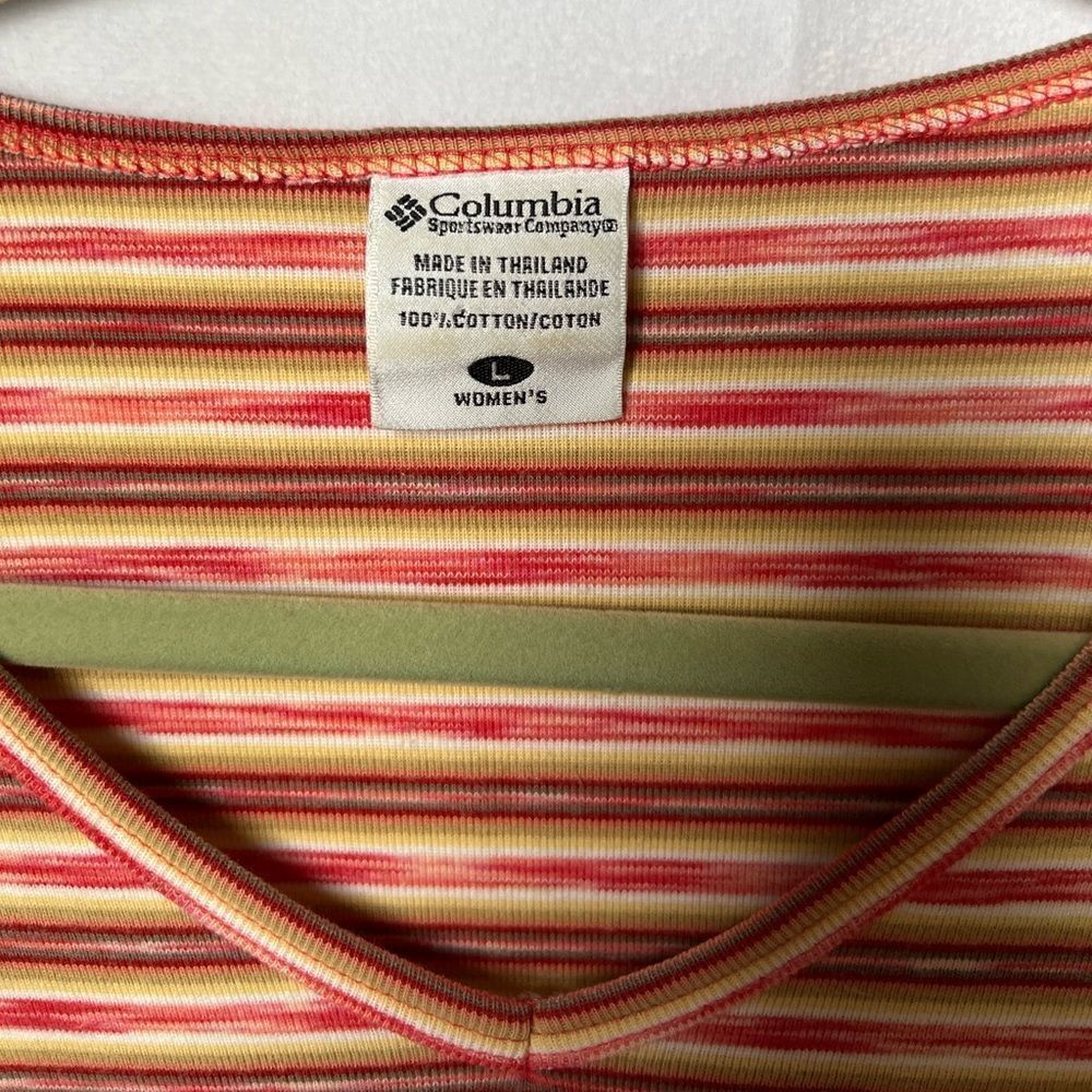 Vintage Columbia V Neck T-shirt Long Crop striped size M 100% Cotton 90’s y2k - Picture 3 of 6
